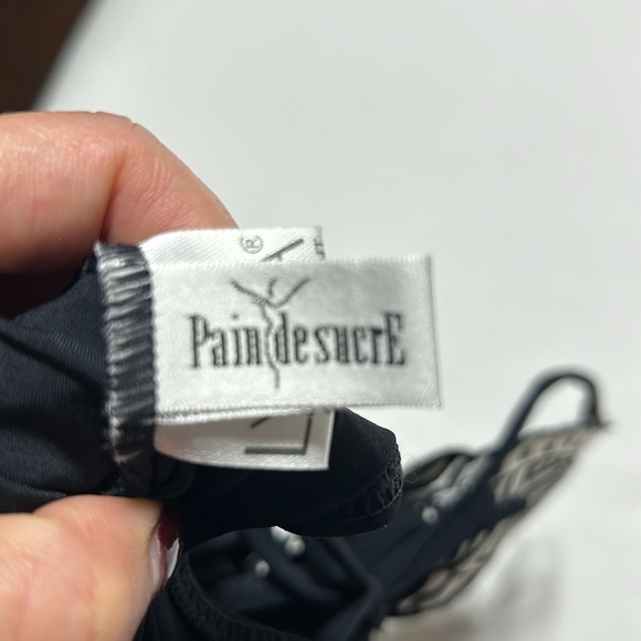 Pain de sucre one piece black one piece swimsuit, good condition, size 34B, - Picture 6 of 7